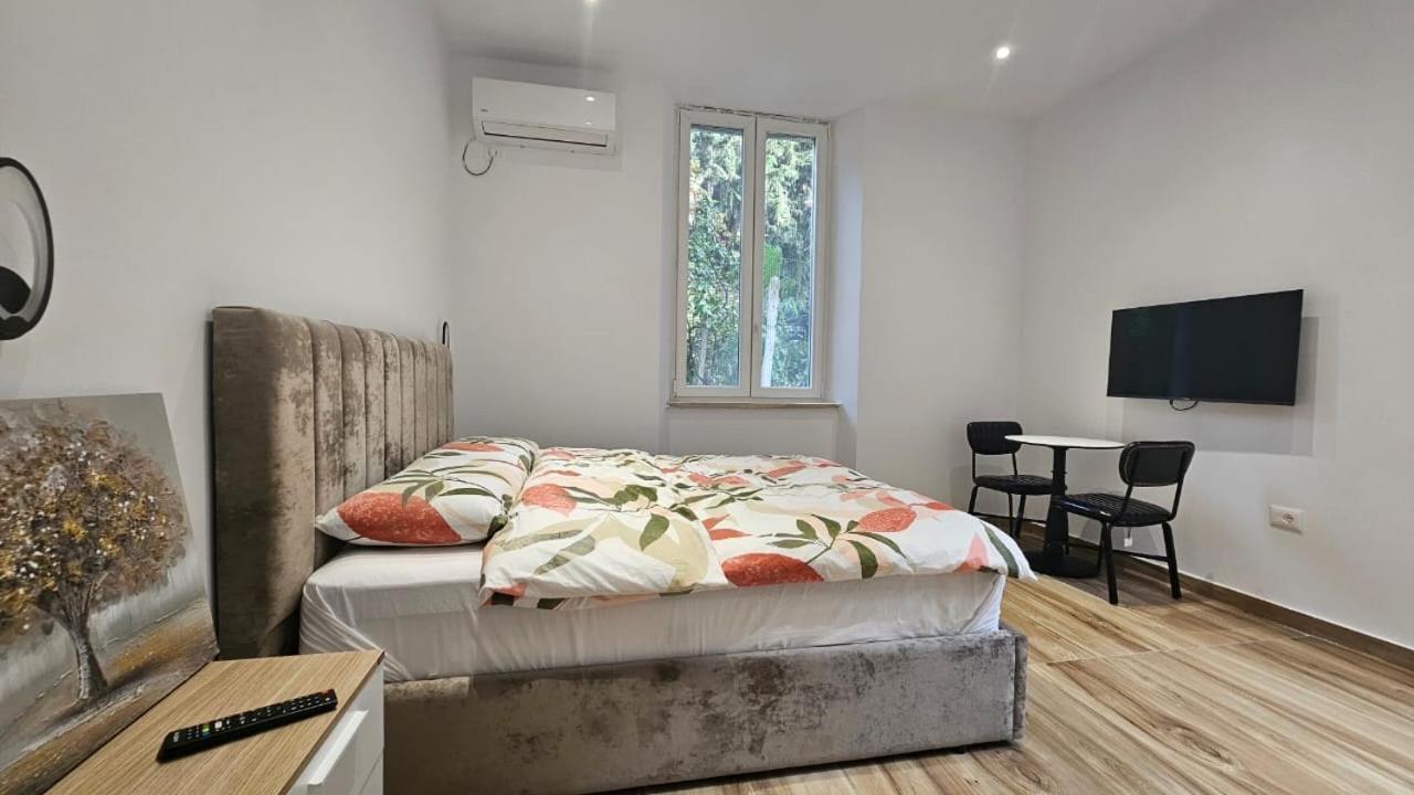 Vila 21 At Blloku Area Τίρανα Εξωτερικό φωτογραφία